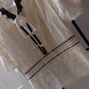 DRIES VAN NOTEN..GORGEOUS TOP!  SIZE 40